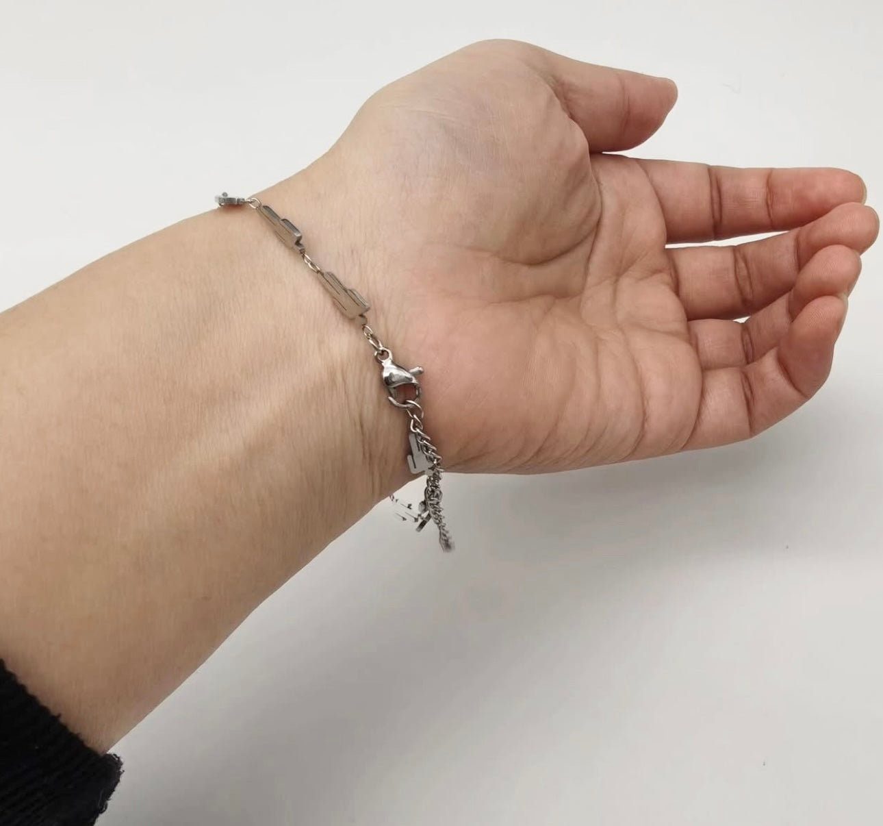 Figure Bracelet Stainless Steel Waterproof 18 + 5 CM Extender